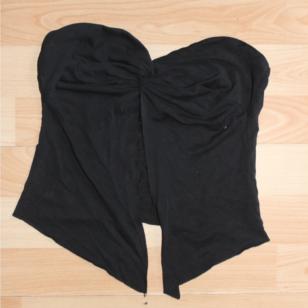 Black Strapless Top